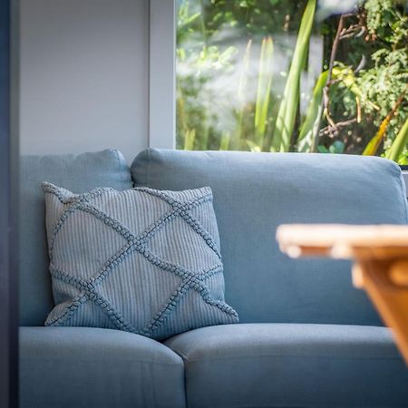 Pukeko Studio Pohara Luaran gambar